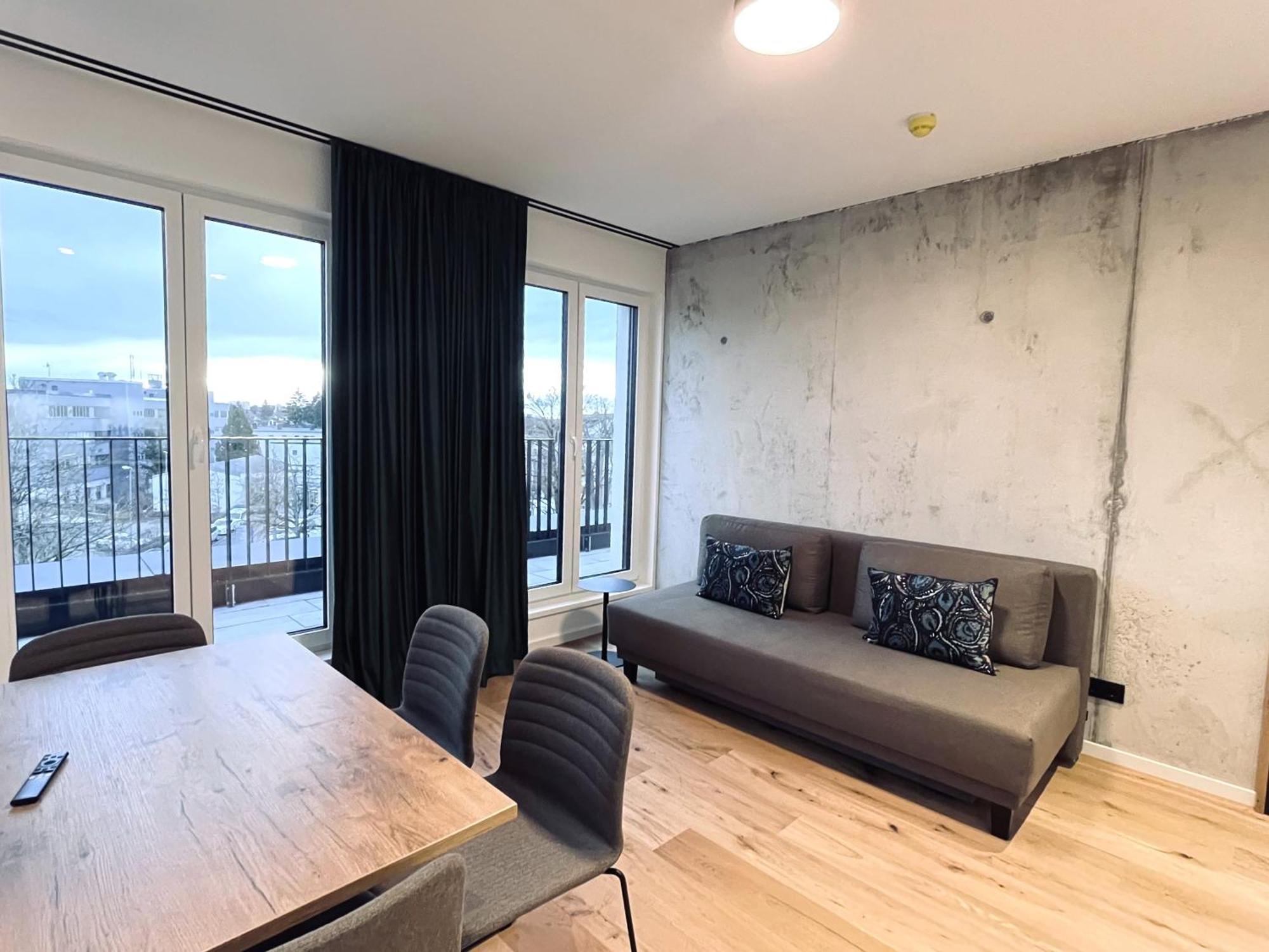 Mikes Apartments Мюнхен Екстериор снимка